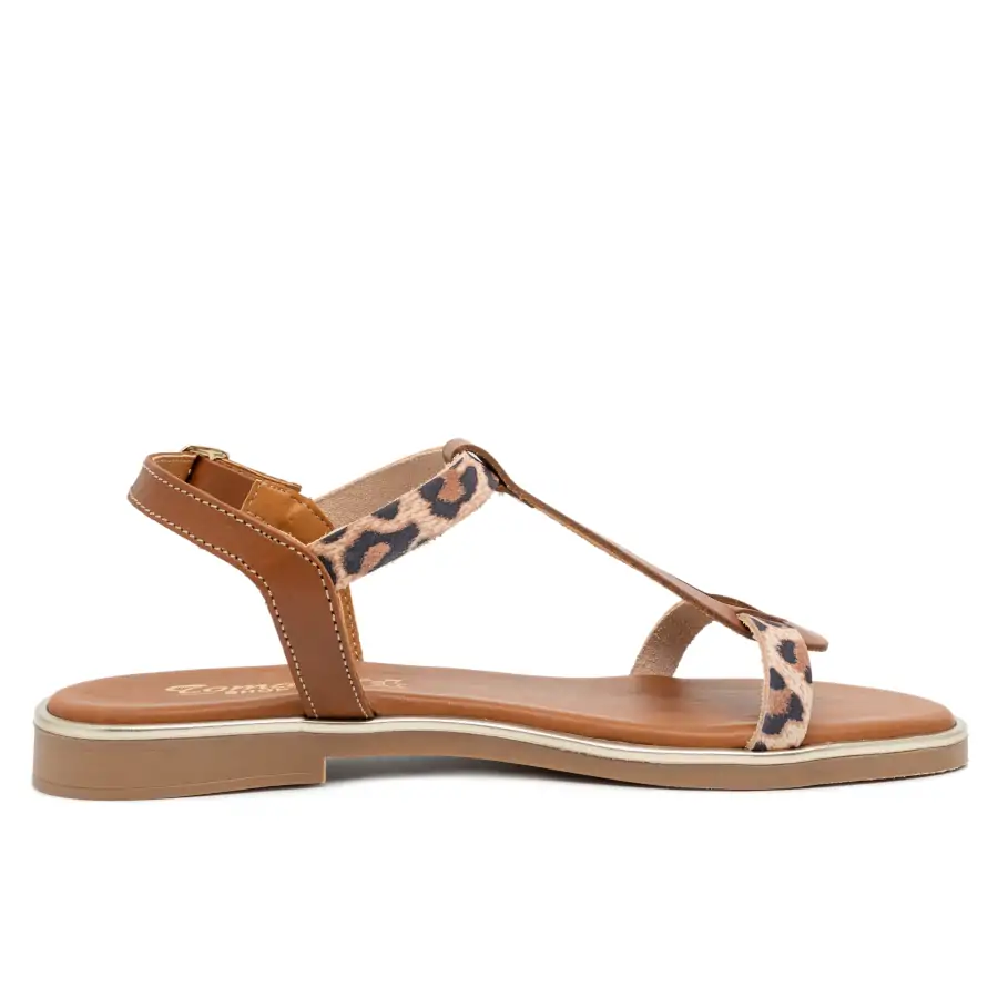 Dettaglio nappa cuoio e suola leggera del sandalo 843 Tomasi Shop