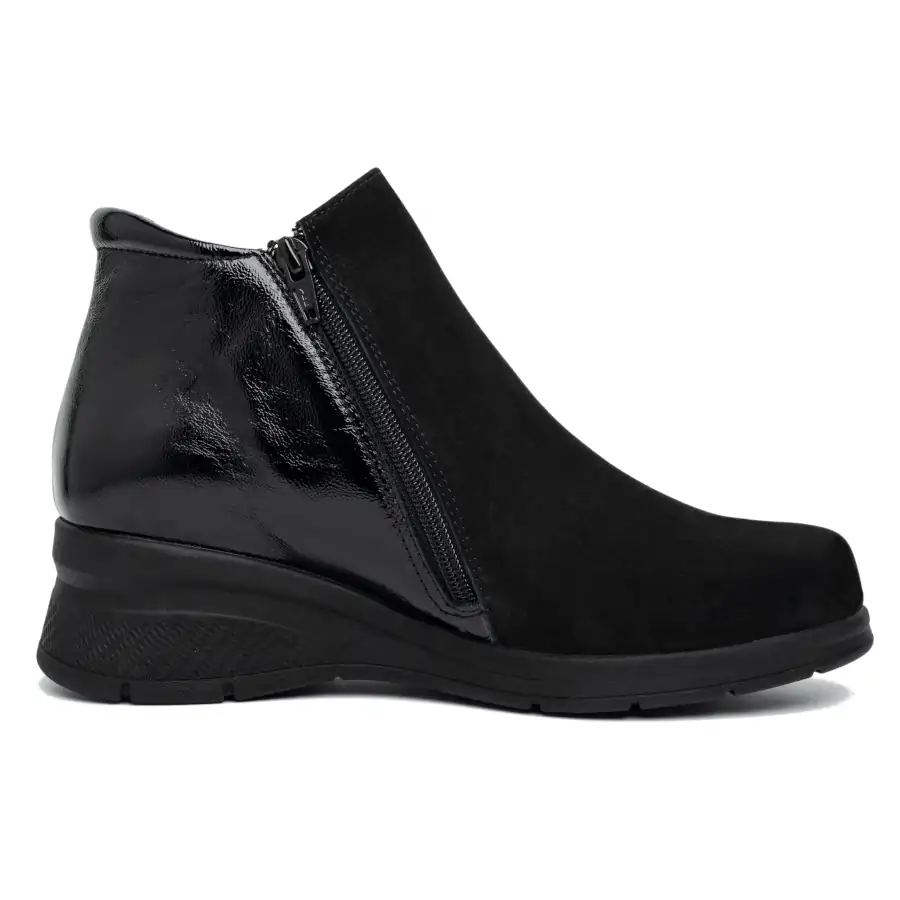 Suola ammortizzata del tronchetto donna 8087 Adorno Nero